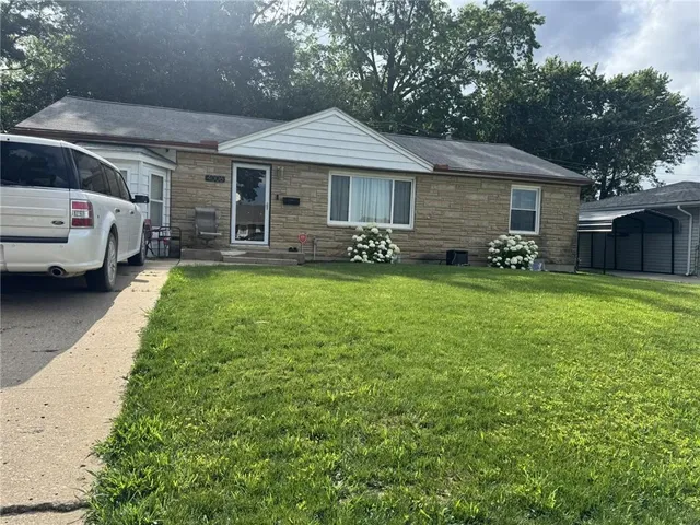4006 S  Lynn St, Independence, MO 64055