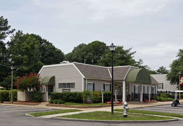 9111 Arch Village Ct #66e267815, Richmond, VA 23236