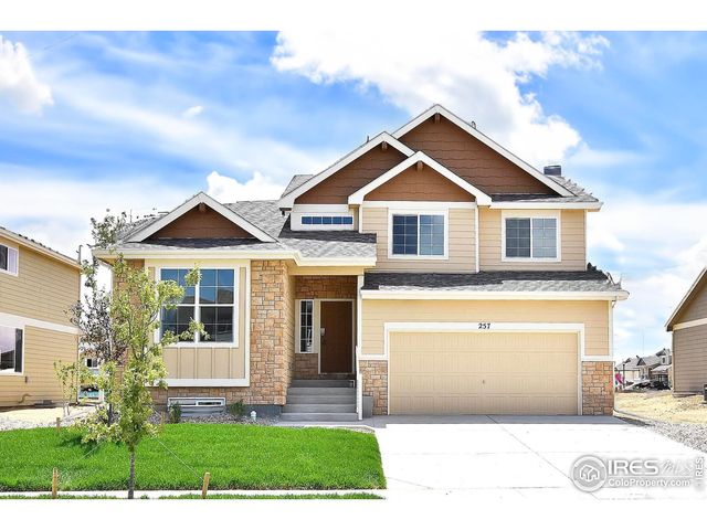 1907 104th Ave, Greeley, CO 80634
