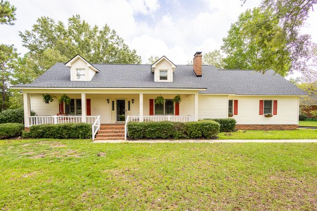 1459 Tennis Ln, Summerton, SC 29148