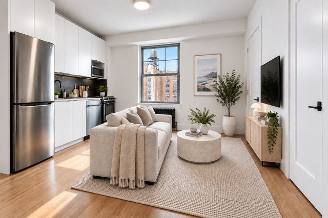 166 W  75th St #12C, New York, NY 10023