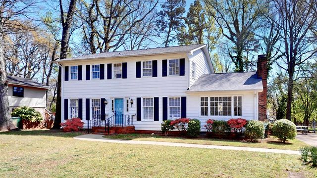 1135 McLaughlin Dr, Charlotte, NC 28212