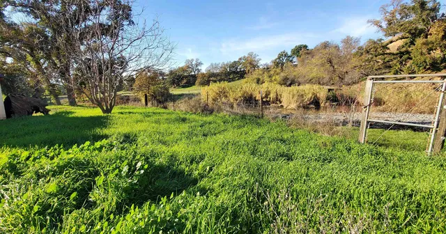 7571 Pebble Beach Dr, Corning, CA 96021
