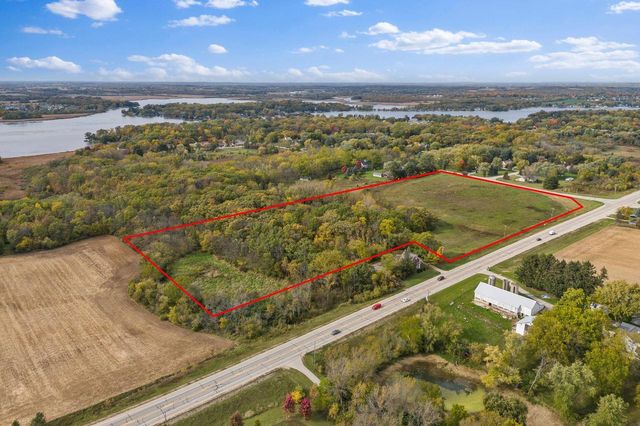 Lt2 East RIVER BAY DRIVE, Waterford, WI 53185
