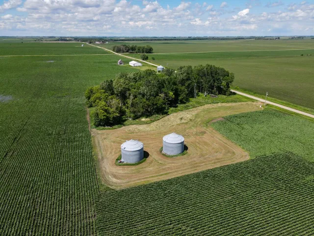 355th Ave, Laurens, IA 50554