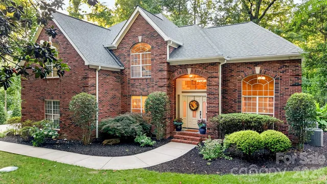 134 Waterford Dr, Mooresville, NC 28117