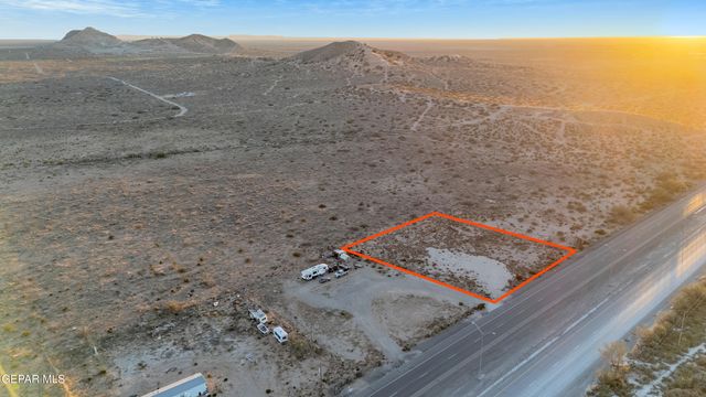 15920 Montana Ave, El Paso, TX 79938