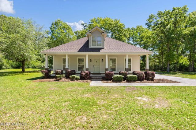 8004 Tanner Williams Rd, Lucedale, MS 39452