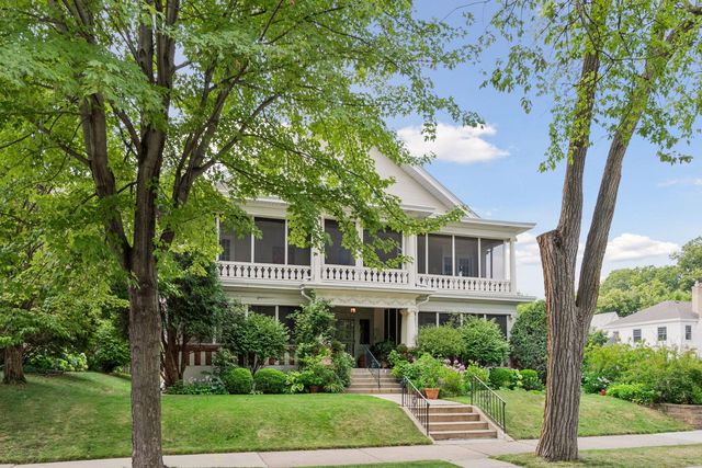 1766 Girard Ave S #3, Minneapolis, MN 55403