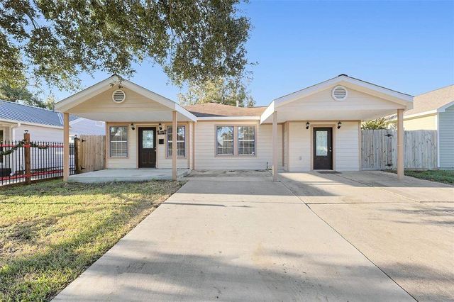 8169 Garland St #B, Houston, TX 77017