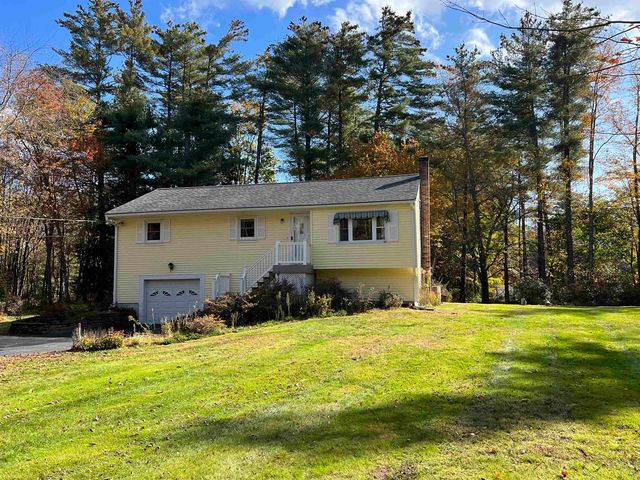 28 French Cross Road, Dover, NH 03820