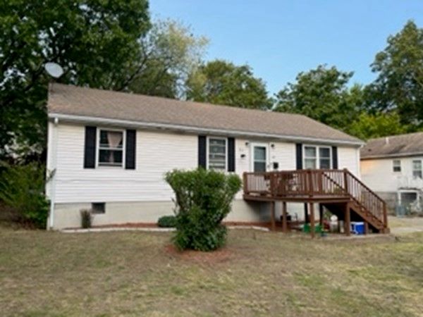 20 Hull St, Quincy, MA 02169