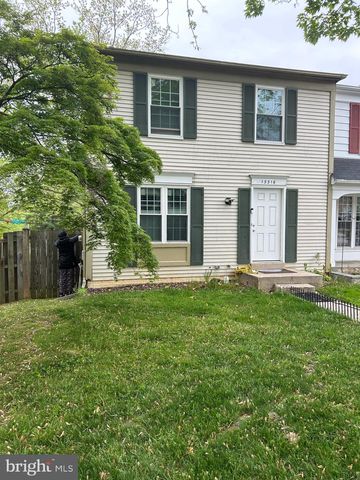 13316 Country Ridge Dr, Germantown, MD 20874