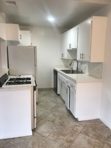 1829 Beloit Ave #2, Los Angeles, CA 90025