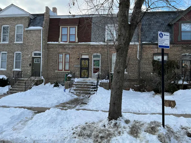 11328 S  Champlain Ave, Chicago, IL 60628