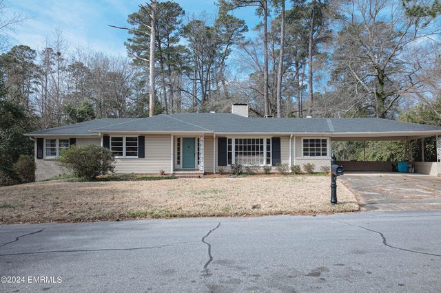 3815 Country Club Blvd, Meridian, MS 39305