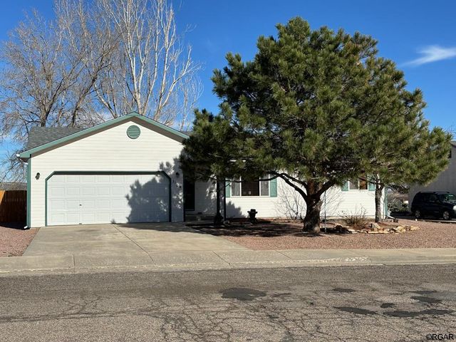 3104 N  5th St, Canon City, CO 81212