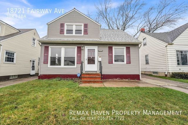 18721 Fairway Ave, Maple Heights, OH 44137