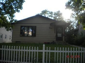 2820 31st Ave S, Minneapolis, MN 55406