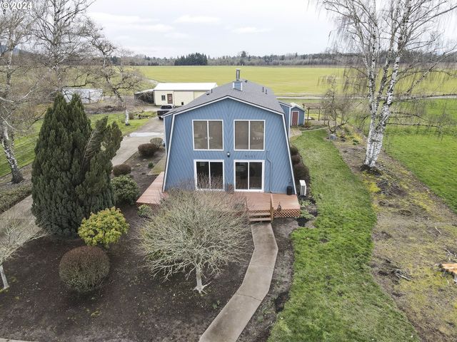 9101 SW Trestle View Ln, McMinnville, OR 97128