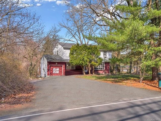 288 Saddle River Road, Airmont, NY 10952