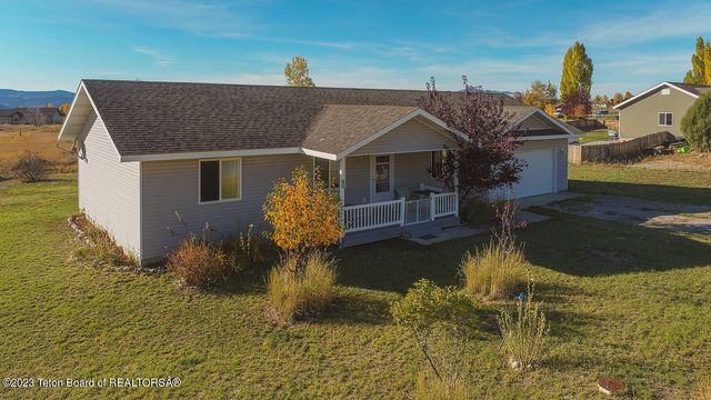 159 East St, Star Valley Ranch, WY 83127