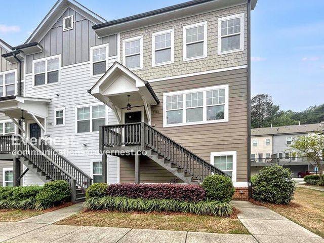 3783 Oxford Cir, Doraville, GA 30340