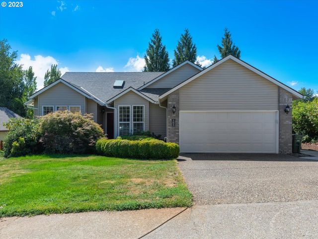 161 NW Plum St, Dundee, OR 97115