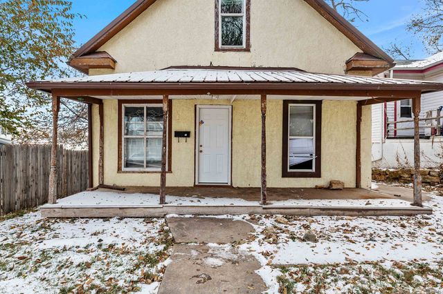 813 6th Ave, Belle Fourche, SD 57717