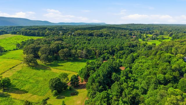 Kensington Rd #4, Chickamauga, GA 30707