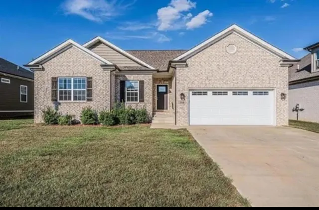 598 McIntyre St, Bowling Green, KY 42101