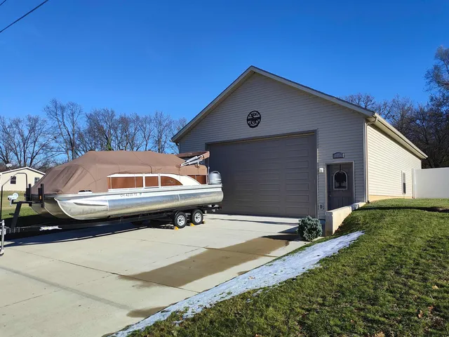 115 Ln 340 Jimmerson Lk, Fremont, IN 46737