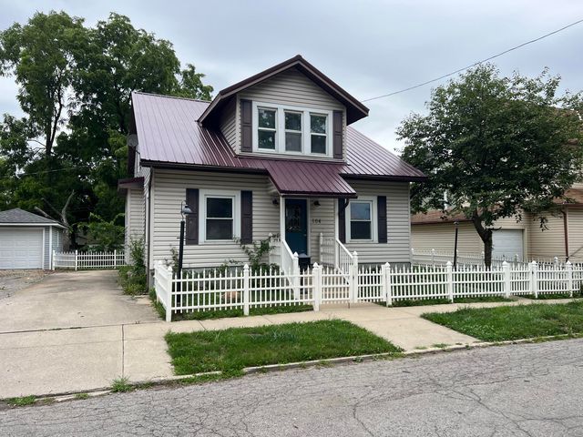 104 Lincoln Ave, Bellefontaine, OH 43311