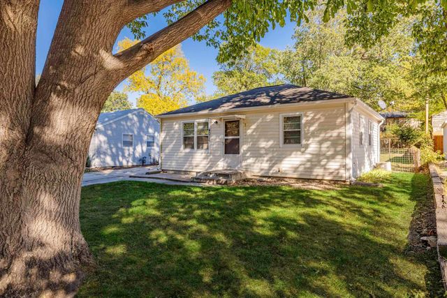 4010 Lewis Ave, Lincoln, NE 68521