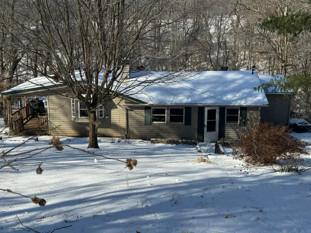 754 W  Lone Oak Rd, Clay City, KY 40312