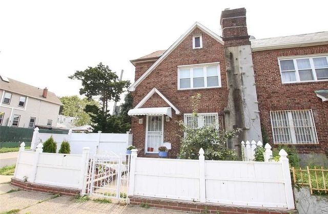 14798 Grand Central Pkwy, Jamaica, NY 11435