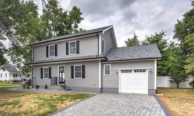 800 Drake Ave, Middlesex, NJ 08846