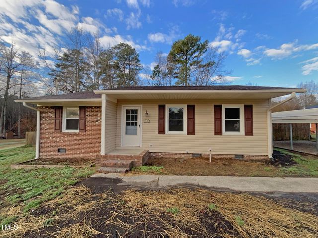 6424 Diamond Dr, Raleigh, NC 27610