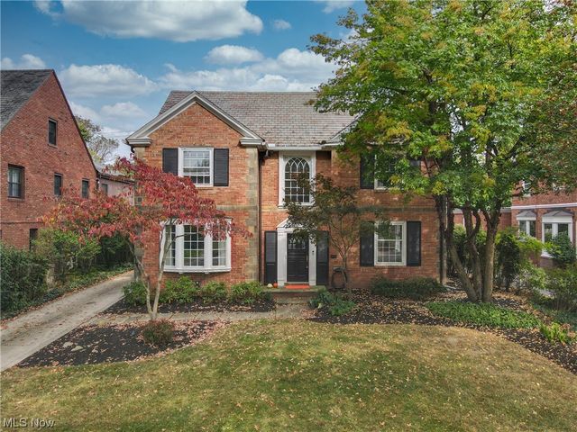 22575 Douglas Rd, Shaker Heights, OH 44122