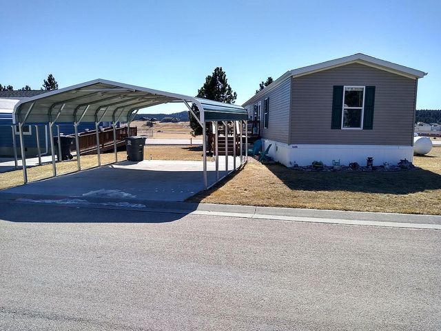 1688 Wood Lily Ln, Custer, SD 57730