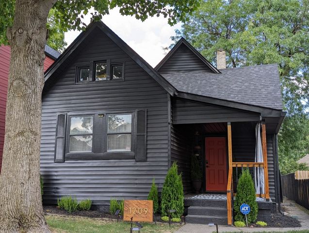 1209 S  Randolph St, Indianapolis, IN 46203