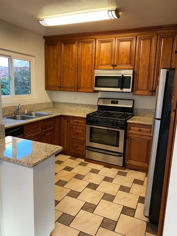 928 S  Sherbourne Dr #1, Los Angeles, CA 90035