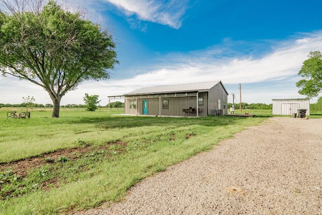 8020 FM 2451, Scurry, TX 75158