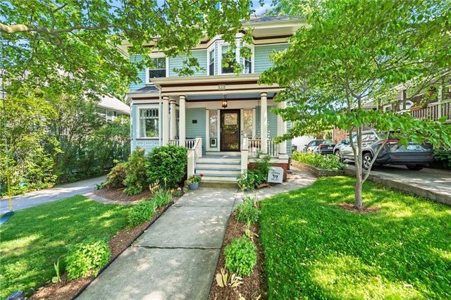 Realtors In Cranston Ri