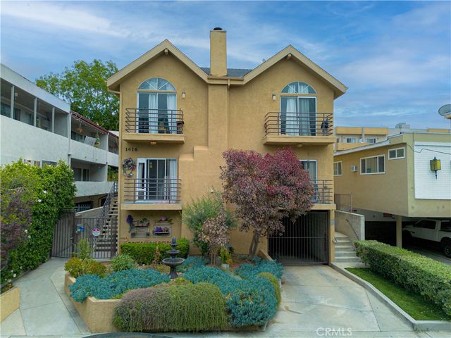 1416 N  Vista St, Los Angeles, CA 90046