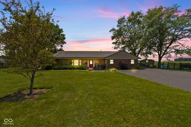 4669 W  State Road 32, Anderson, IN 46011