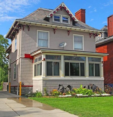 528 W  Ferry St, Buffalo, NY 14222