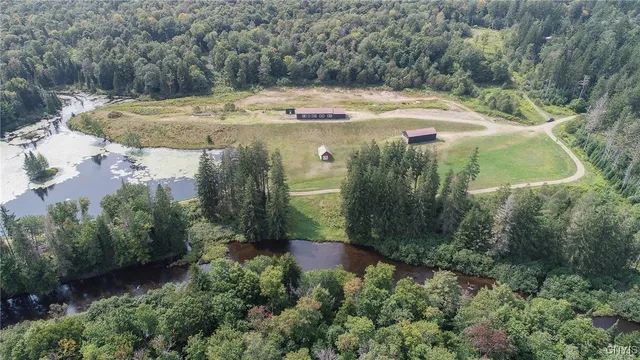 2929 Deer Run Ln, Constableville, NY 13325
