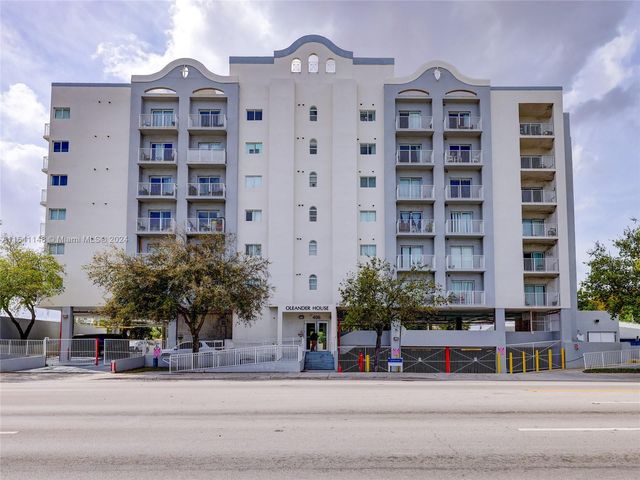 406 NW 22nd Ave #403, Miami, FL 33125