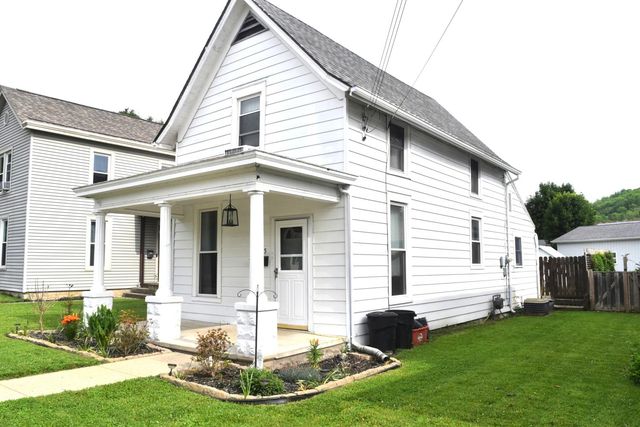 335 E  11th St, Brookville, IN 47012